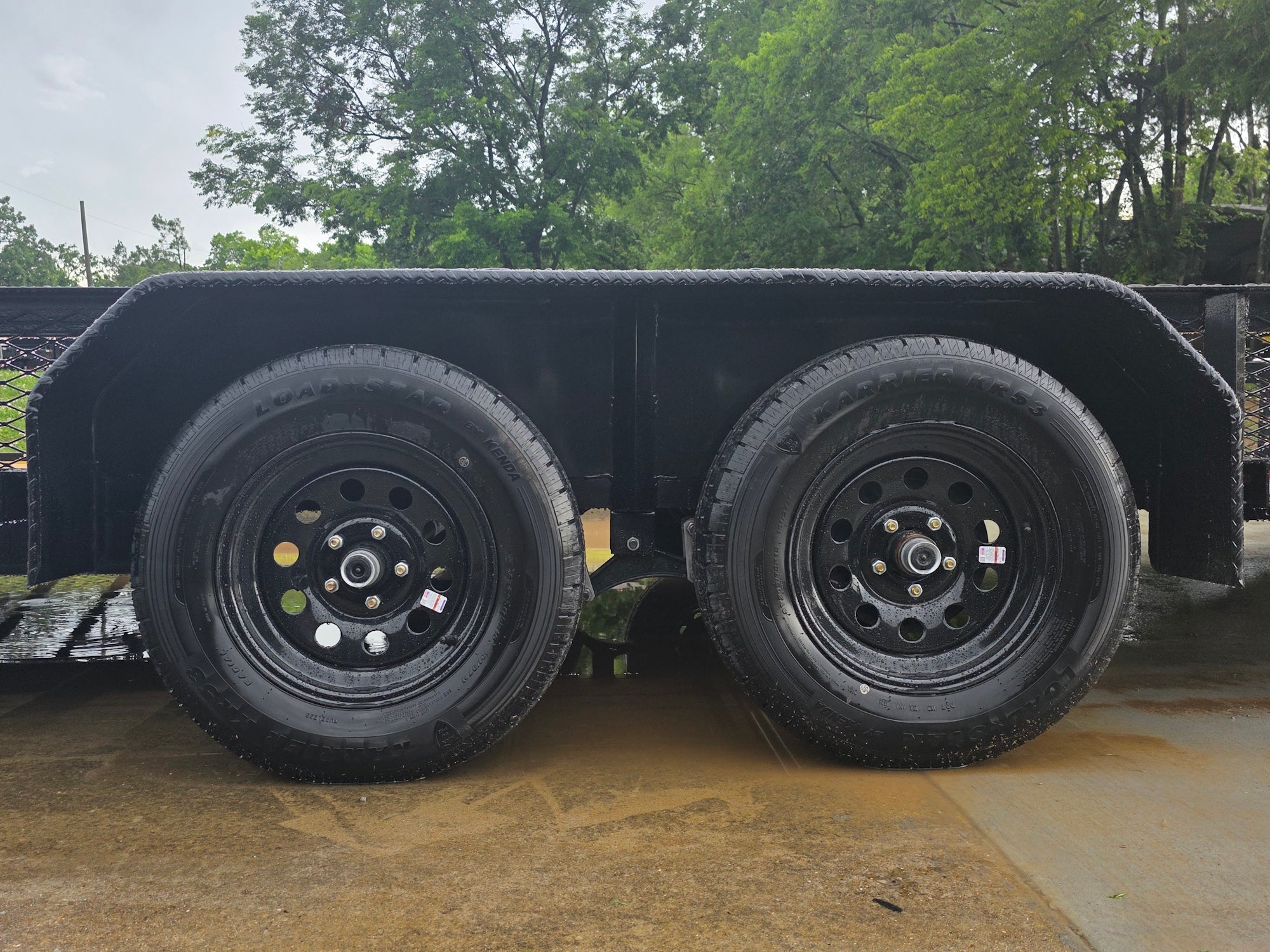 7x20 Dovetail Utility Trailer with 1ft Mesh Side Gate (2) 3,500lb Axles 7K GVWR - Image 17