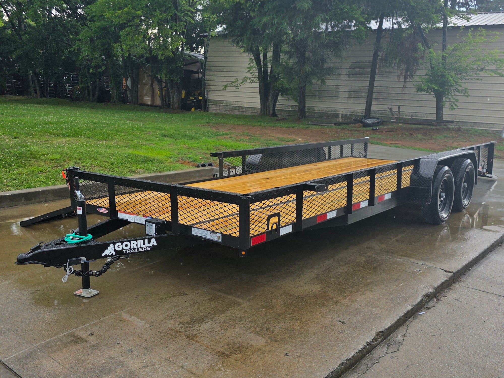7x20 Dovetail Utility Trailer with 1ft Mesh Side Gate (2) 3,500lb Axles 7K GVWR - Image 9