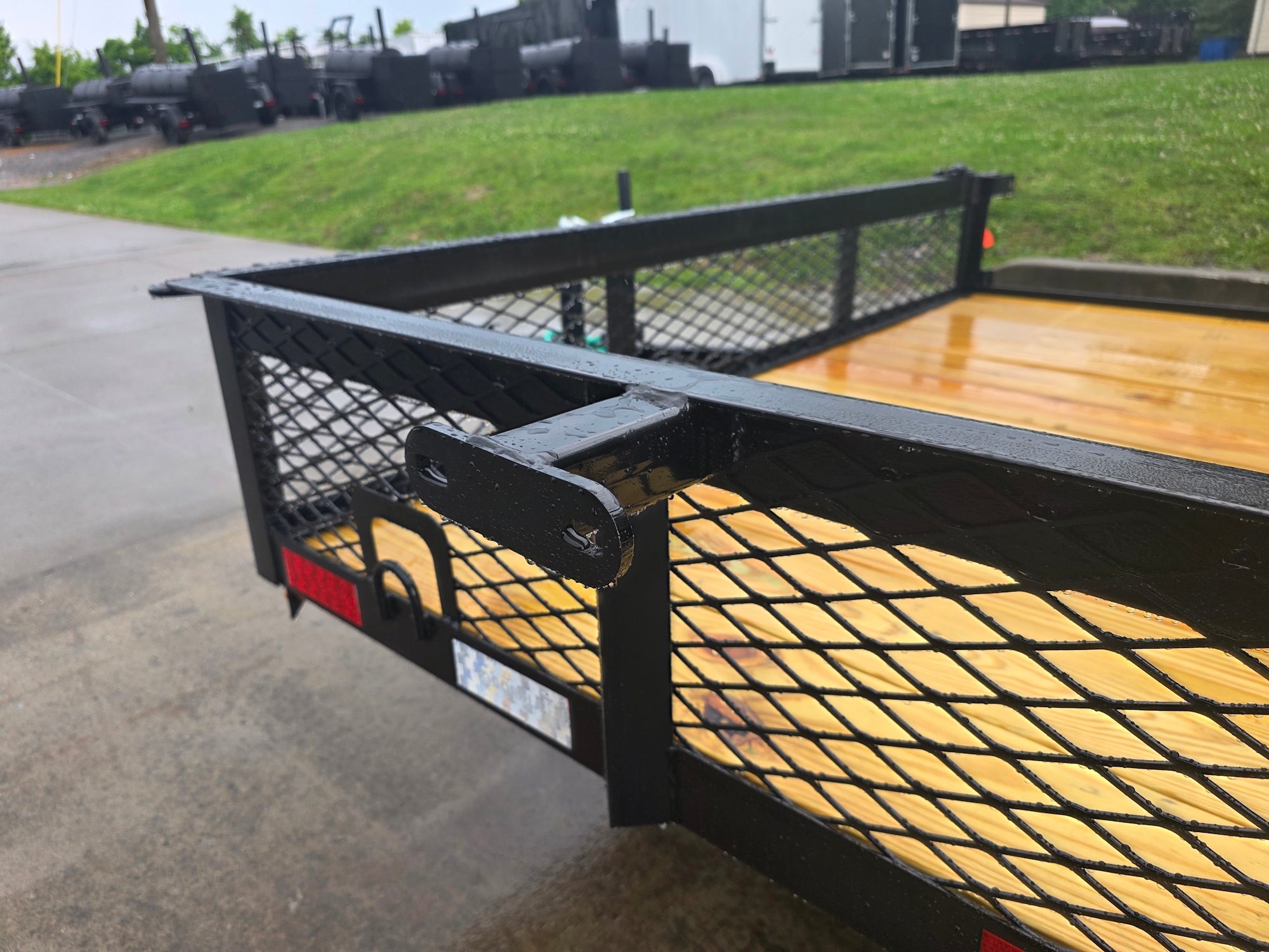 7x20 Dovetail Utility Trailer with 1ft Mesh Side Gate (2) 3,500lb Axles 7K GVWR - Image 20