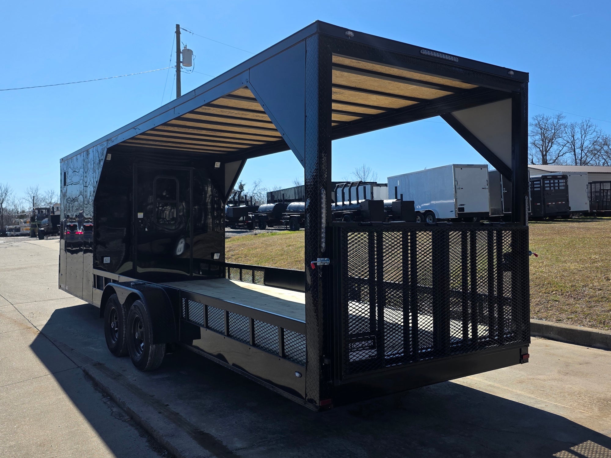 7x26 Black Hybrid Enclosed and Utility Trailer (2) 5200lb Axles 10K GVWR - Image 5
