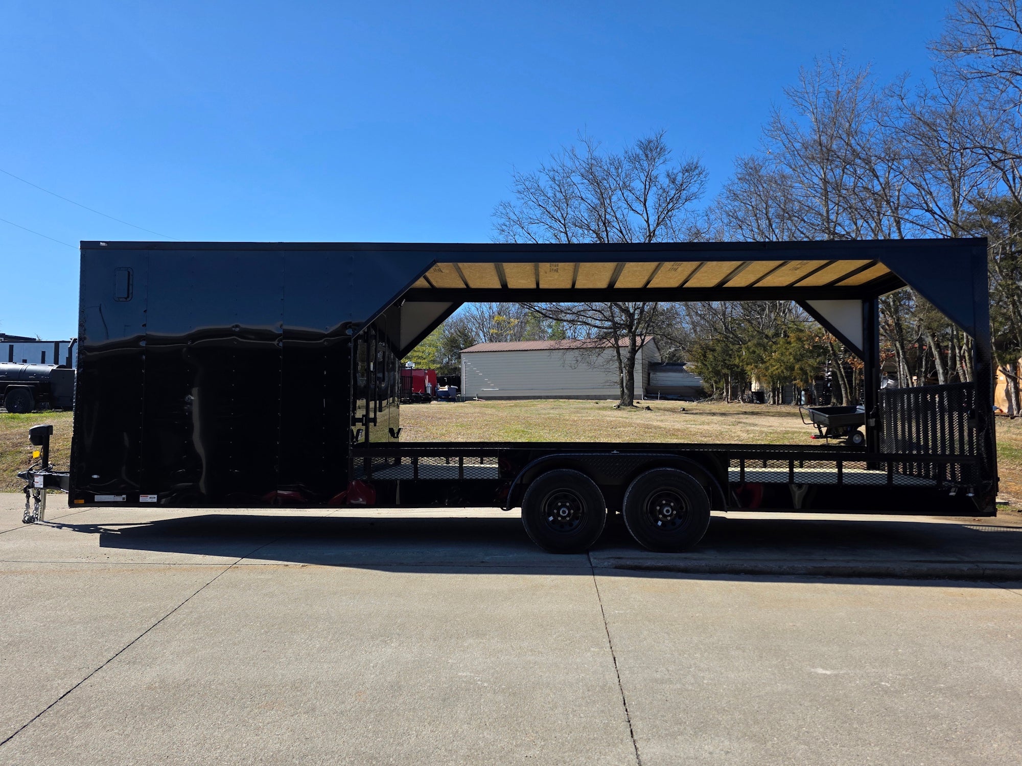 7x26 Black Hybrid Enclosed and Utility Trailer (2) 5200lb Axles 10K GVWR - Image 3