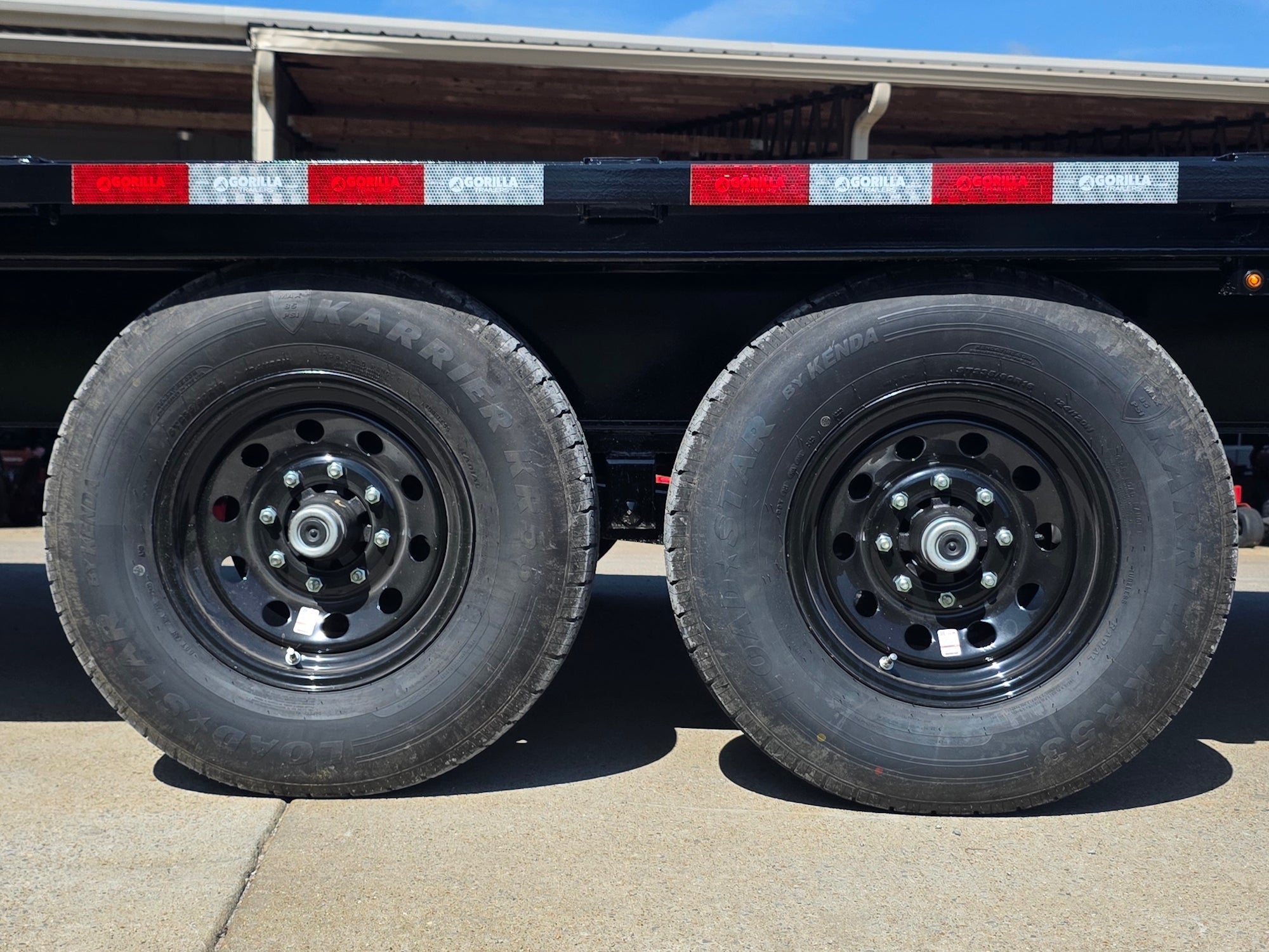 8.5x25 Straight Deckover Trailer (2) 7K Axles with Slide Out Ramps 14K GVWR - Image 19