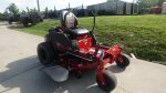 Ferris 300S 5902212 Zero Turn Mower 25HP Briggs 52" Deck With Suspension - Image 8