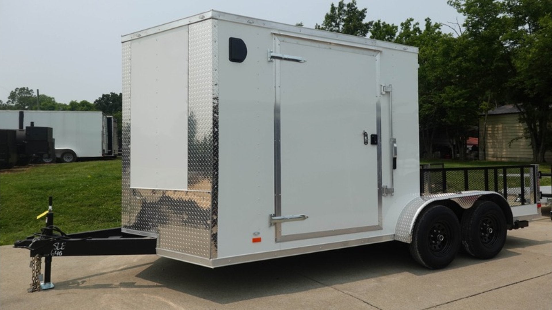 DSC04742-4 7x16 Tandem White V-Nose Hybrid Enclosed Trailer - Image 1