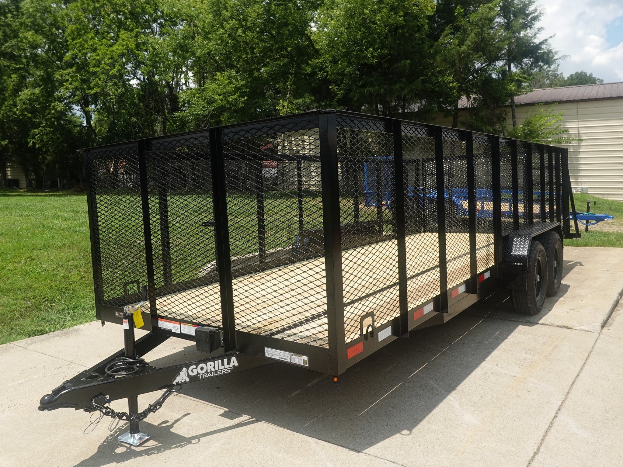 DSC05912 7x20 Heavy Duty Straight Deck Utility Trailer 4ft Mesh Sides (2) 5,200lb Axles - Image 1