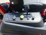 Ferris 5902075 60" ISX800 Commerical Zero Turn Mower 27HP Briggs With Suspension (Instant Rebate Included) - Image 15