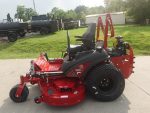 Ferris 5902145 72" ISX3300 Zero Turn Mower 40HP VAN EFI With Full Suspension - Image 9