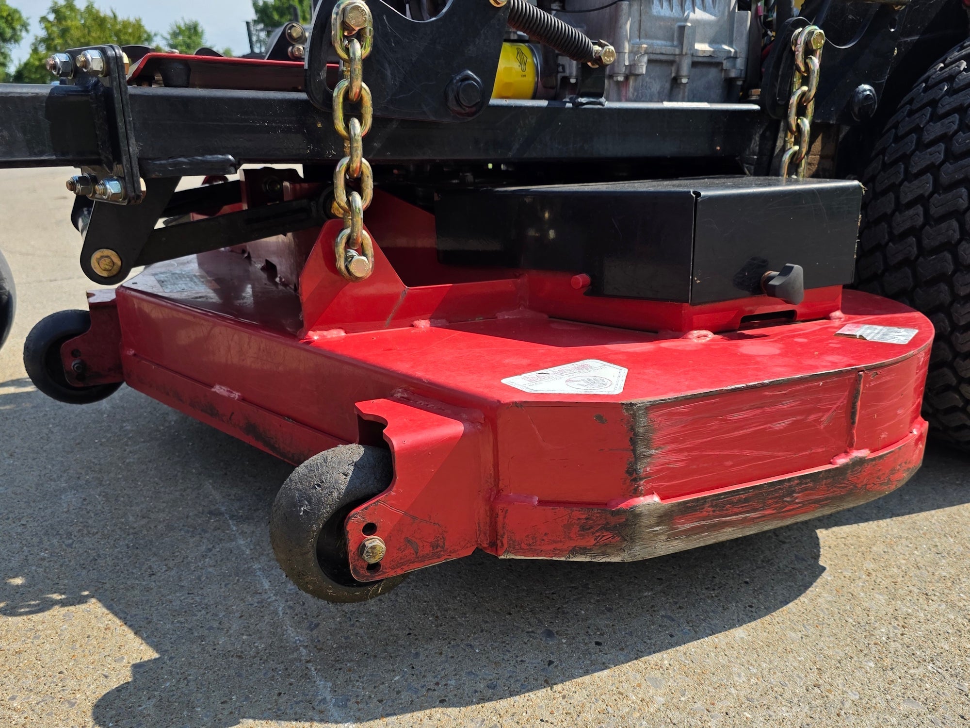 Used Bradley 52SC-BS26 52" Stand On Compact Zero Turn Mower (0569) - Image 14