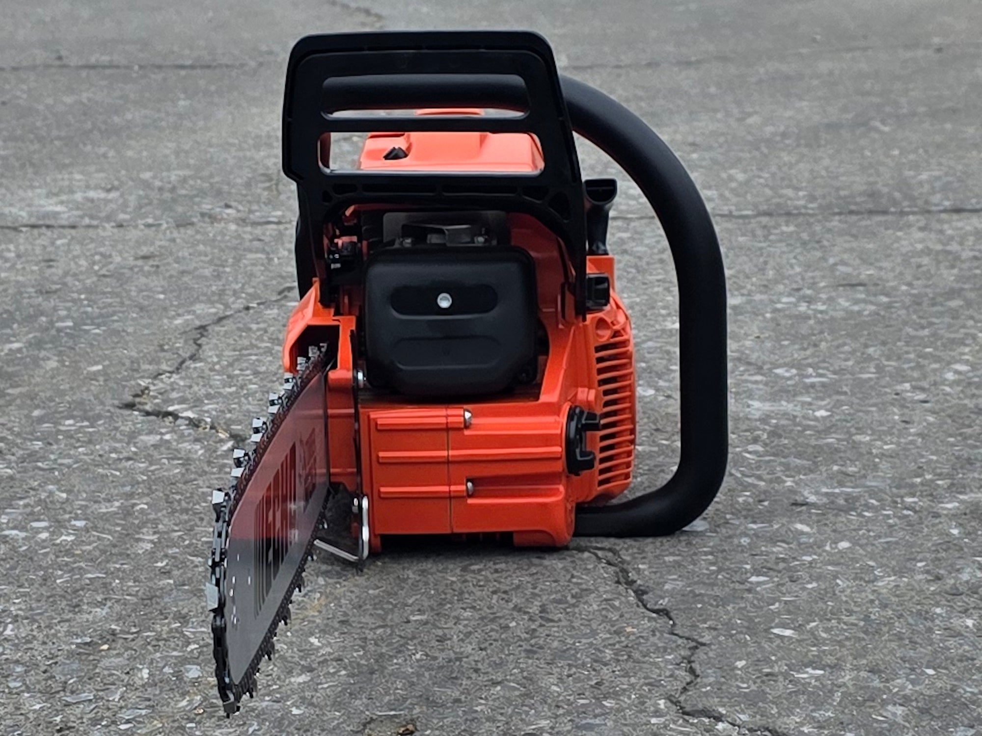 Echo CS-590 Timber Wolf 20" Chainsaw 59.8 cc Engine - Image 2