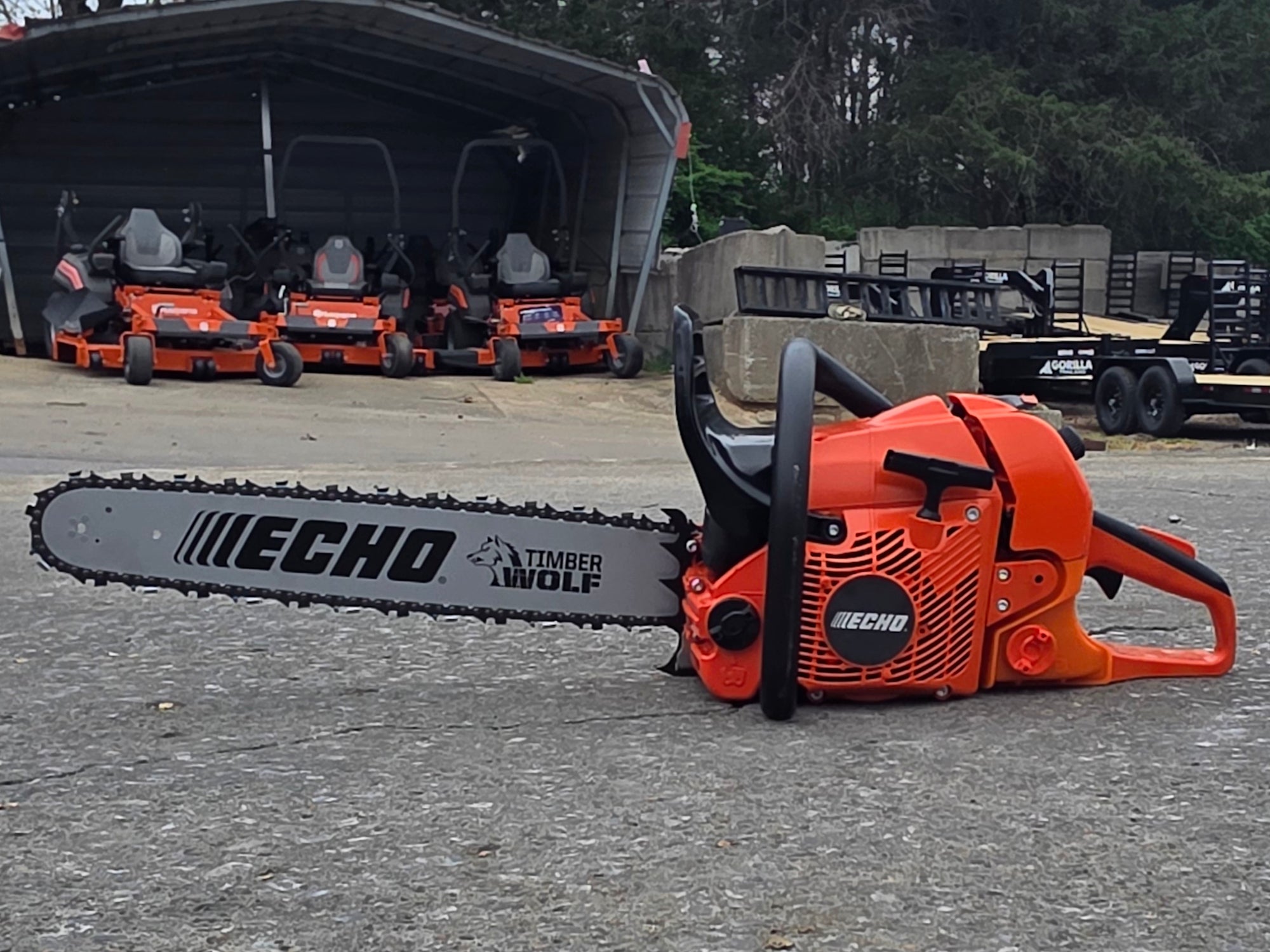 Echo CS-590 Timber Wolf 20" Chainsaw 59.8 cc Engine - Image 4