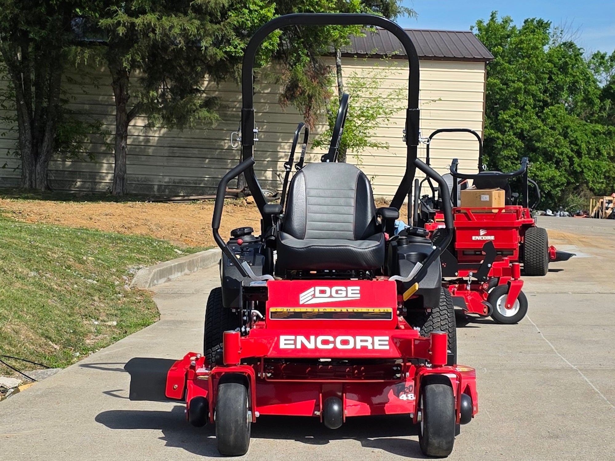 Encore Edge 48" Deck Commercial Zero Turn Lawn Mower 23 HP Kawasaki - Image 9