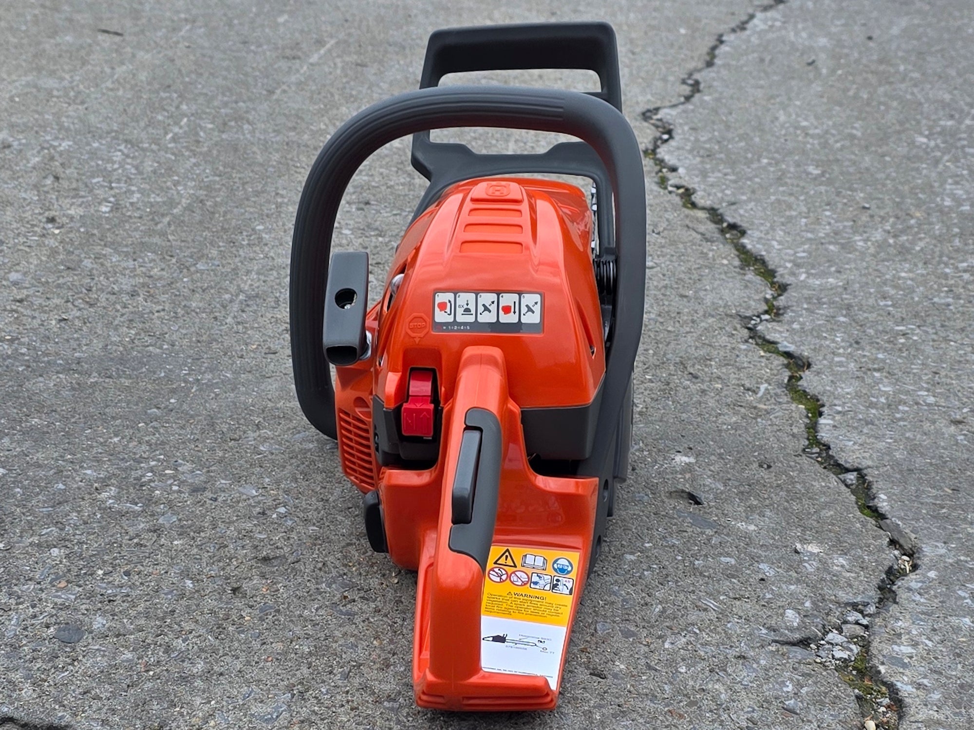 Husqvarna 130 Gas Powered 16" Chainsaw .050 Gauge - Bar & Chain Included (Unboxed) - Image 6