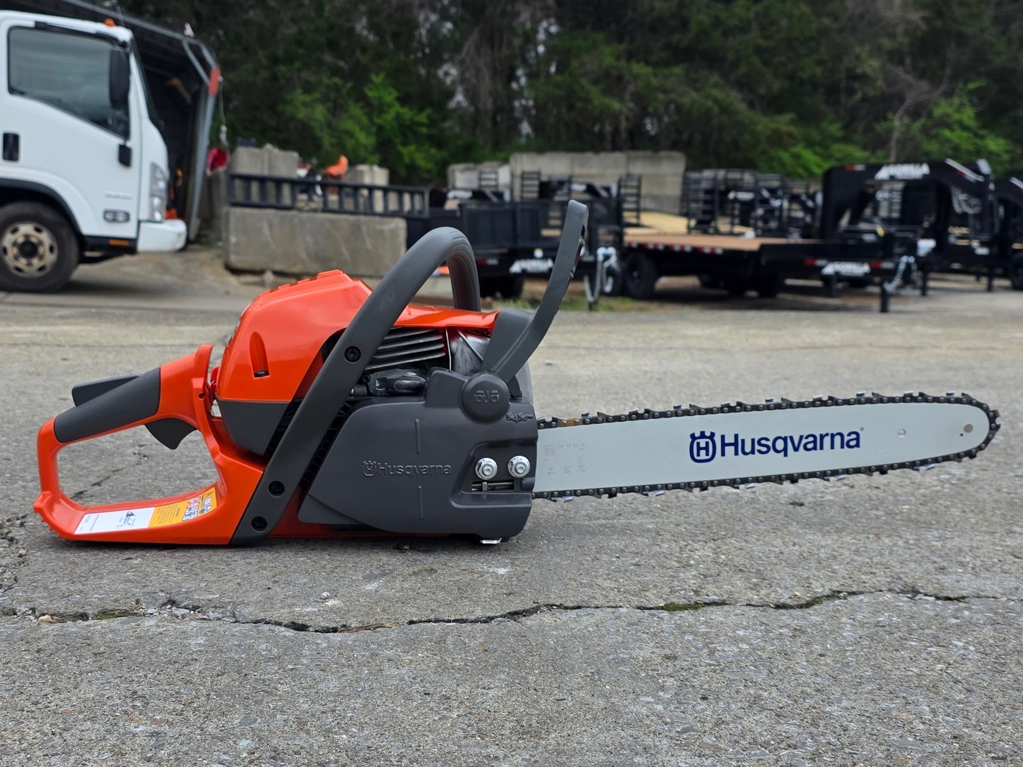 Husqvarna 130 Gas Powered 16" Chainsaw .050 Gauge - Bar & Chain Included (Unboxed) - Image 8