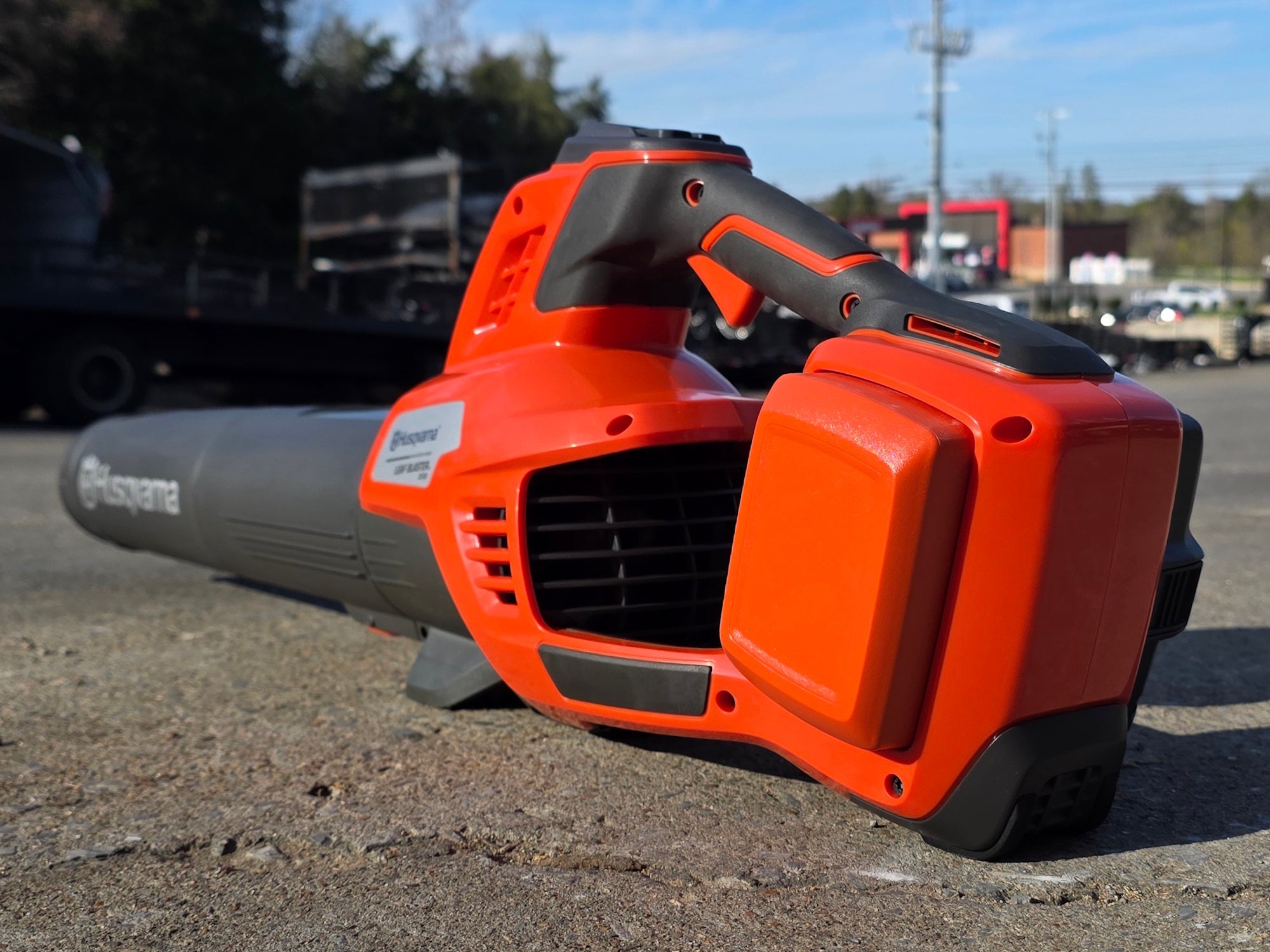 Husqvarna 350iB MAX Leaf Blaster™ Blower - Battery & Charger Included (Unboxed) - Image 5