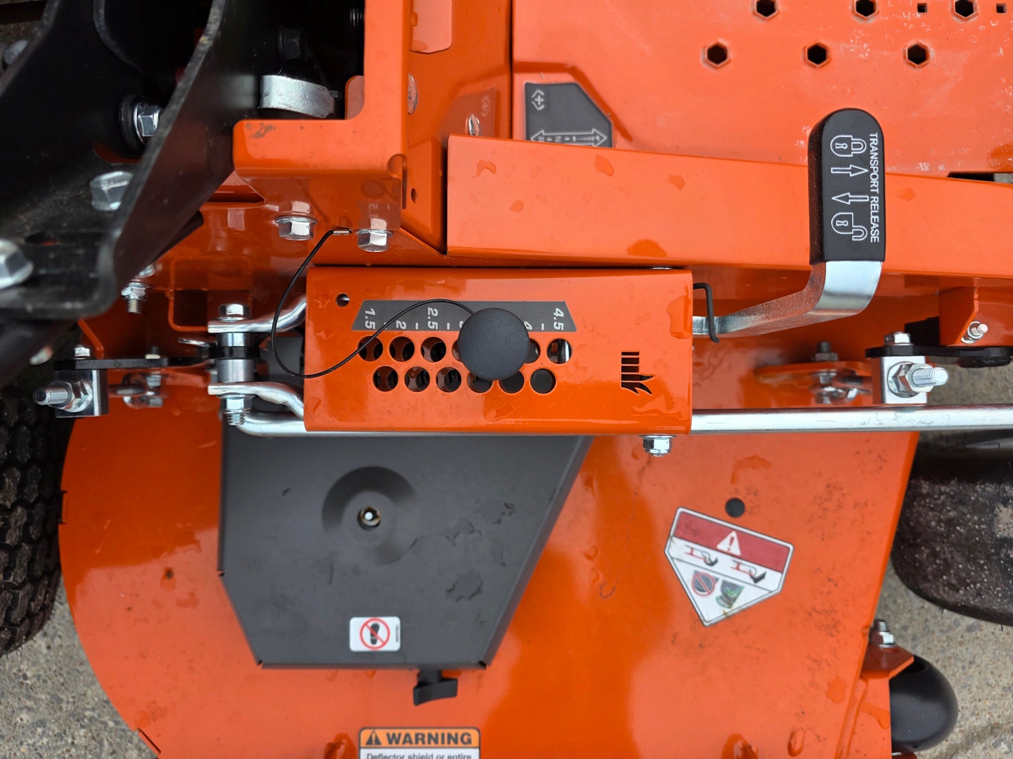 Husqvarna 60" Z460XS Commerical Zero Turn Mower 23.5HP KAW (Scratch and Dent) - Image 21