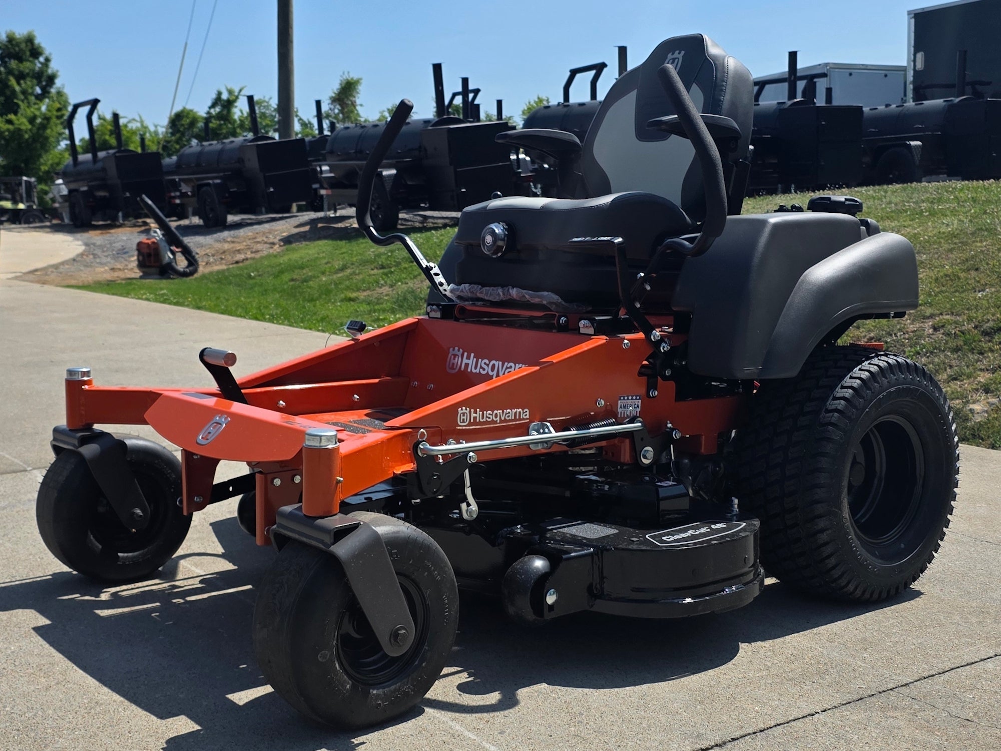 Husqvarna_MZ48_Special_Edition_48_with_23-HP_Kawasaki_Engine_Front_right_angle_view Husqvarna MZ48 48" Special Edition Zero-Turn Mower with 23-HP Kawasaki Engine (Scratch and Dent) - Image 1