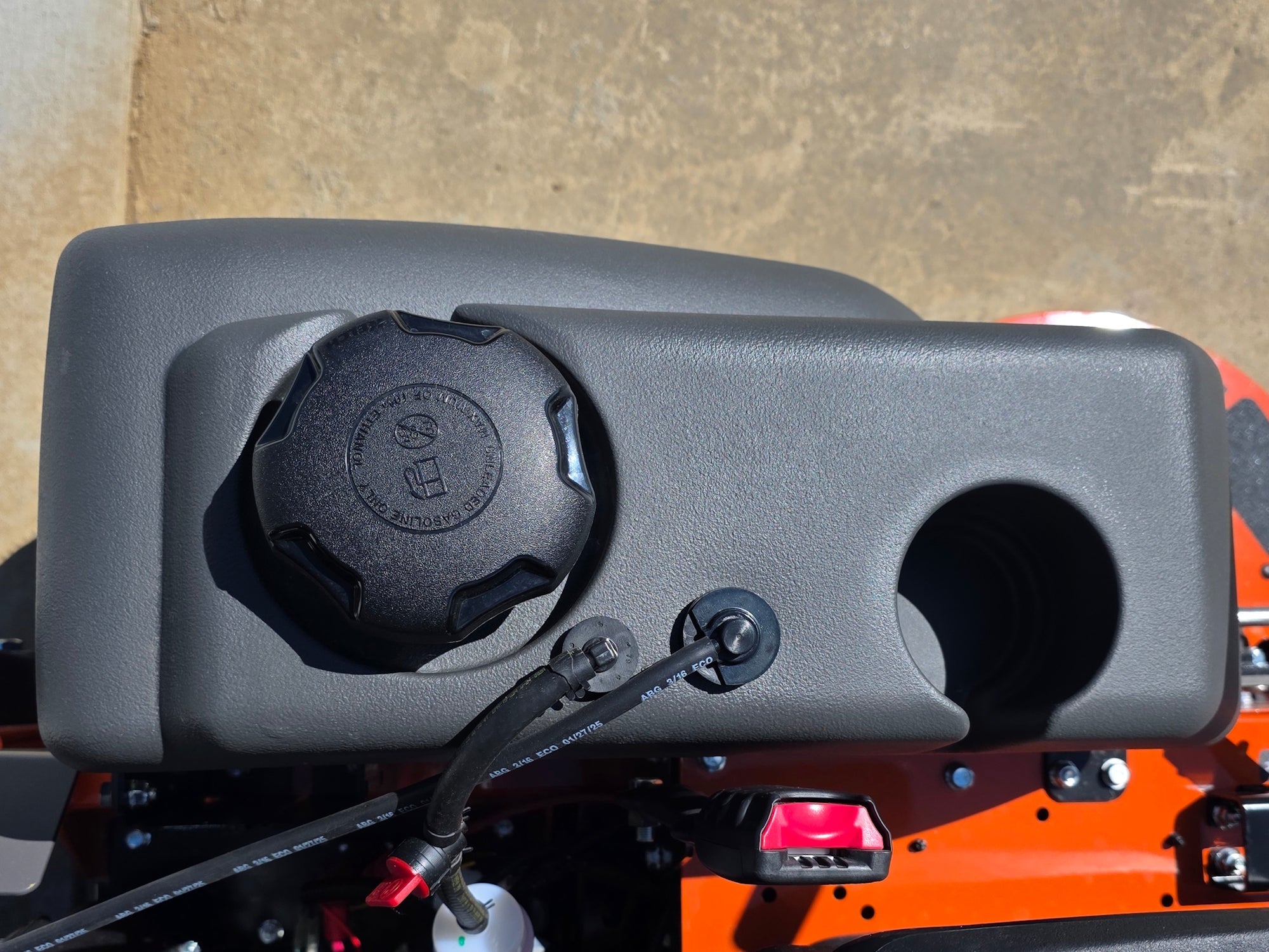 Husqvarna MZ54 54" 24HP Kawasaki With ROPS Zero Turn Lawn Mower - Image 10
