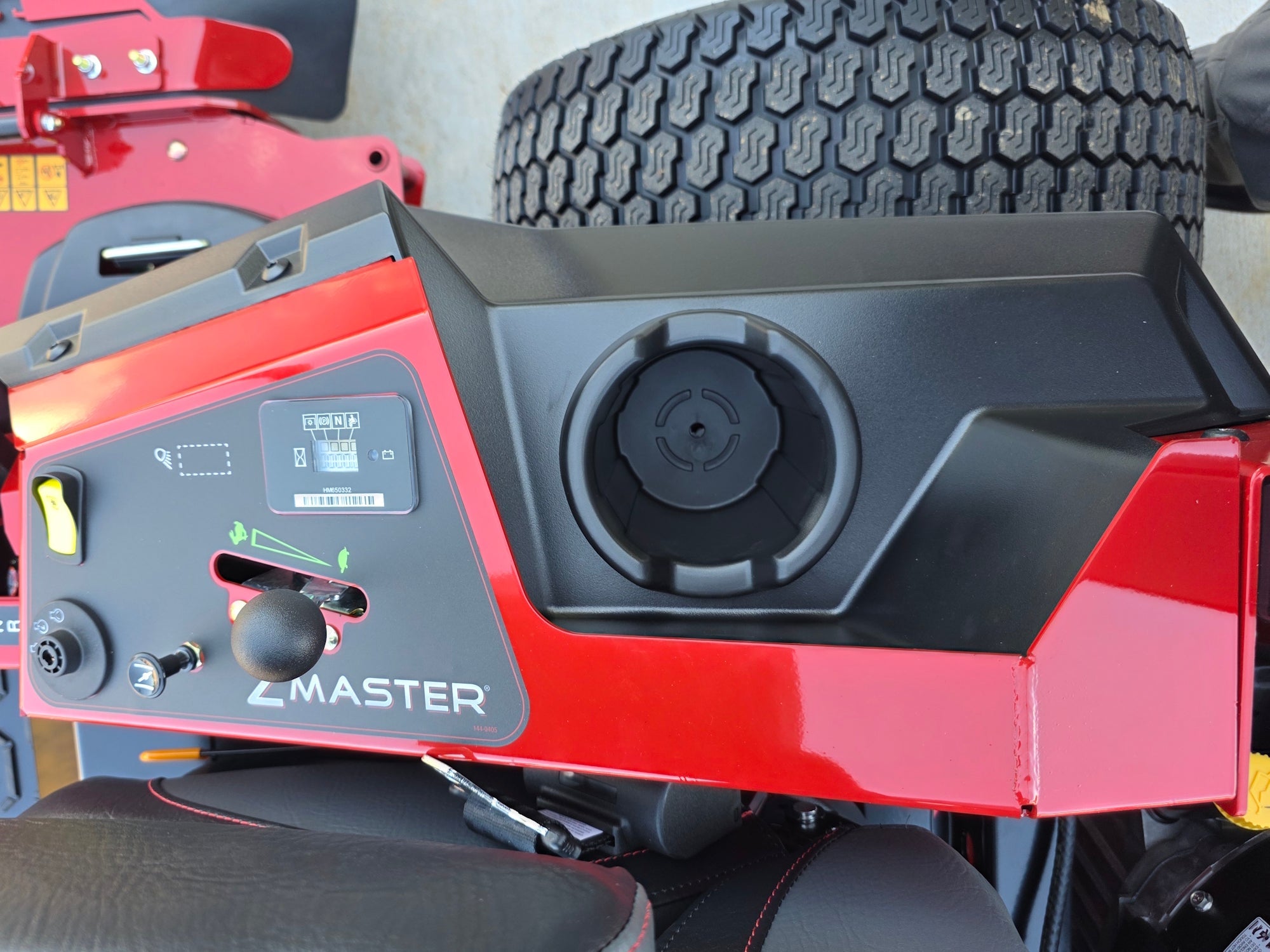 Toro 74016 60" ZMaster 4000 HDX Pro Zero Turn Mower 31HP KAW (Summer Sales Event) - Image 18