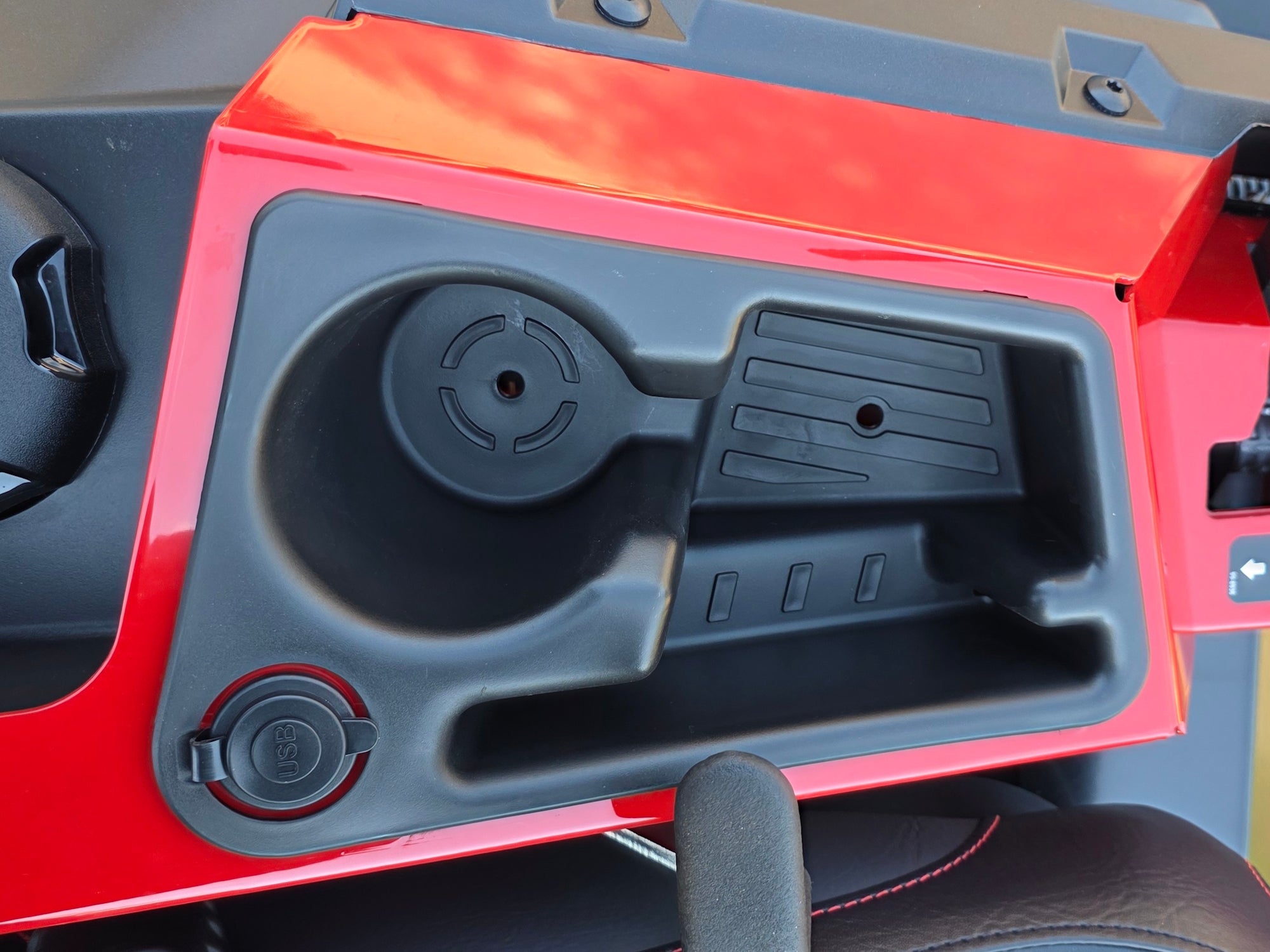 Toro 74016 60" ZMaster 4000 HDX Pro Zero Turn Mower 31HP KAW (Summer Sales Event) - Image 17