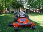 Husqvarna 54" Z454 Zero Turn Mower 22HP Kawasaki +Bonus 522L Trimmer (Scratch and Dent) - Image 10