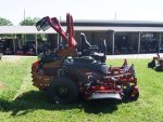 Ferris 5902162 72" IS6200 Zero Turn Mower 48HP CAT Diesel Full Suspension - Image 7